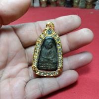 ราคา หลวงปู่ทวดเนื้อว่านเก่าพร้อมกรอบชุบทองสวย (52000323115)