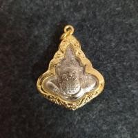 ราคา พระราหูสองหน้า เนื้อโลหะขัดเงา หลวงพ่อน้อย วัดศรีษะทอง จ.นครปฐม เลี่ยมกรอบทอง (2173858922)