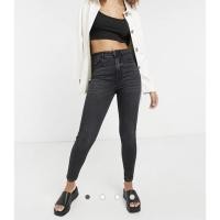 ราคา กางเกงยีนส์สีดำ Stradivarius Super High Waist แท้ (9066331614)