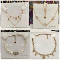 ราคา พร้อมส่ง New Dior Necklace ของแท้ ของใหม่ ราคาดีมาก กรุณาอ่านอุปกรณ์ในรายละเอียดสินค้า☺️ (46401124462)