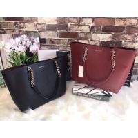 ราคา New กระเป๋า Charles&keith ทรงชอปปิ้ง ขนาด15 นิ้ว (9537806507)