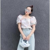 ราคา เสื้อผ้าแก้ว จากร้าน ZATANI Floral puff sleeves blouse ใส่ได้2แบบ คลุมไหล่หรือเปิดไหล่ก็ได้ผ้าไม่คัน ของใหม่มือ1 ลุคแพง (8555337981)