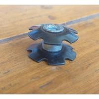 ราคา New Oversize Star Nut Stem Locking Anchor (48301946568)