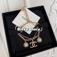 ราคา สร้อยข้อมือสองชั้นลายอักษรลายนูนแบบชาแนล สำหรับคนชอบแฟชัน (55807925086)