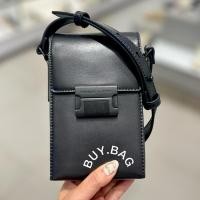 ราคา CHARLES & KEITH ( ใช้โค้ดลด30% ) CK2-20271140 size.S กระเป๋าใส่โทรศัพท์ มีสายสะพายยาว มาพร้อมถุงผ้า,ถุงกระดาษจากช็อป (19180352152)