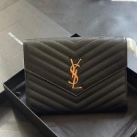 ราคา New YSL Clutch ❌ รบกวนทักมาสอบถามก่อนกดสั่งซื้อ ❌ (27333822480)