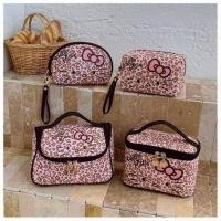 ราคา กระเป๋าใส่เครื่องสำอางค์ คิตตี้ มี4ทรง (41923941926)