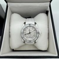ราคา New Gucci Watch 41 mm. อปก บุ๊ค 25“ หมอน กล่องใน-นอก (56852033287)