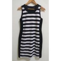 ราคา dress เดรสลายทางดำขาว z.e.Inมือ2 สภาดีไม่มีตำหนิ (z25) (25816970961)