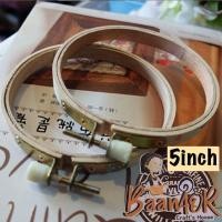 ราคา 5" 1 pcs SDM2102 สะดึง สะดึงไม้ กลม สะดึงปักผ้า ขนาด เส้นผ่านศูนย์กลาง 5 นิ้ว จำนวน 1 ชิ้น (7136341024)