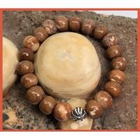 ราคา B-126 สร้อยข้อมือหินพระธาตุเขาสามร้อยยอด ขนาดข้อมือ 17 ซม. (2152737653)