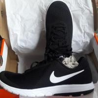 ราคา WOMENS NIKE FLEX EXPERIENCE RN 6 (1477384833)