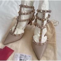 ราคา like new valentino shoes size 35.5 แท้ !!! (26861563428)