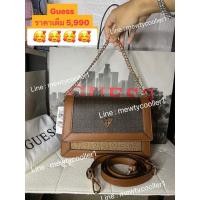 ราคา Guess กระเป๋าสะพายสายโซ่และหนัง ของแท้มือ1 (27344314818)