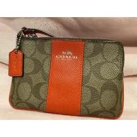 ราคา กระเป๋าคล้องมือ Coach Size S (4161321686)