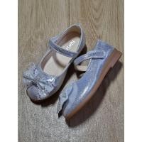 ราคา รองเท้าเด็ก รองเท้าคัชชูเด็ก หนังนิ่มติดโบว์ สีเงิน,สีทอง (23448901025)