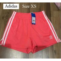 ราคา กางเกงขาสั้น Adidas สีชมพู ของแท้ (26355702266)