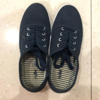 ราคา รองเท้า Rubi / รองเท้า Rubi / รองเท้าผ้าใบ (Preloved) (8129188347)