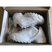 ราคา รองเท้ามือสอง/ของแท้ FILA Disruptor ***มีตำหนิ*** แต่ก็สภาพดี จาก shop เกาหลี (1123725472)