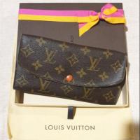 ราคา Used LV Emilie wallet Monogram (2270560538)
