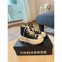 ราคา รองเท้า converse มือสอง พร้อมกล่อง ใหม่มาก ไม่เคยใส่เลย (29702243458)