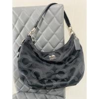 ราคา กระเป๋าสะพาย Coach จาก USA ของแท้สภาพ 90% (8394730383)