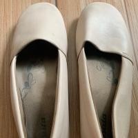 ราคา รองเท้า bata รองเท้ามือสอง ขายพร้อมกล่อง ราคา 120 บาท (2560667767)