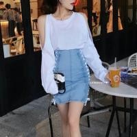 ราคา เว้าไหล่แขนยาวสินค้าพร้อมส่ง เสื้อแขนยาวทรงover size เว้าไหล่ (1732531834)