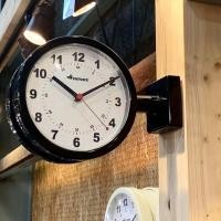ราคา [ลด15%โค้ด"5AXP75"] Bonox Wall Clock นาฬิกาติดผนังหน้าปัดกลม มองได้2ด้าน จะแขวนผนัง หรือวางตั้งได้ (29905278308)