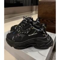 ราคา •Like New• Balenciaga sneakers (55607483690)