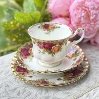 ราคา *มีตำหนิ* ทรีโอ้ Royal Albert Old Country Roses Made in England - First Qualityได้ทั้งแก้วกาแฟ แก้วชา ชุดชากาแฟ ชาอังกฤษ (9552539054)