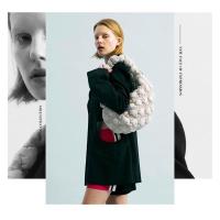 ราคา กระเป๋า Carlyn Cozy M (18912303402)