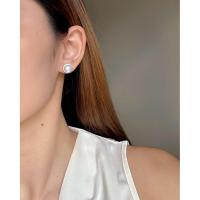 ราคา ต่างหูไข่มุกแท้ทรงกลมซาลาเปา สีขาว ขนาดมุก 9 มิล ประดับเพชร cz (41704366923)