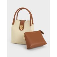 ราคา กระเป๋าสะพายข้างรุ่นใหม่ล่าสุด Charles&keith จากshop อุปกรณ์ครบ 3,890.- (28362001390)