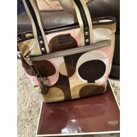 ราคา (Used) กระเป๋า Coach Shoulder Bag Multicolor (Pink-Brown) (26875085654)