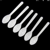 ราคา ช้อนพลาสติก สีขาว (ช้อนรีน่า สีขาว) ใช้ตักไอศครีม ขนมหวาน ขนมเค๊ก ดูสะอาดได้ตามต้องการ แพคละ50ชิ้น (6437572473)