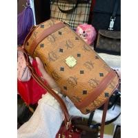 ราคา MCM PAPI CROSSBODY รับประกันของแท้ลดในไลฟเหลือ3490ค่า (29374937028)