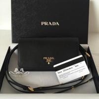 ราคา NEW Prada Saffiano Wallet on Chain (31225411)