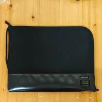 ราคา กระเป๋าคลัทช์ PORTER x Hobonichi Techo ขนาด A4 สีดำ สภาพสวย รุ่น Limited (48903878129)