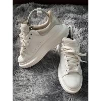 ราคา รองเท้า alexander mcqueen มือสอง (18434567097)