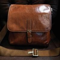 ราคา กระเป๋าหนัง (มือ2) สะพายข้าง, หนังแท้ Monsac (24713948780)