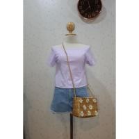 ราคา เสื้อคอเหลี่ยม ปาดไหล่ ผ้าแมงโก้ หนานุ่มใส่สบาย เสื้อครอป เสื้อยืด พร้อมส่ง (2344648560)