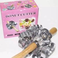 ราคา ตัดแป้งโดนัทPastry Dough Baking Roller แม่พิม์ตัดแป้งโดนัท 6ชิ้น 6รูปแบบ*มีของพร้อมส่งค่ะ* (25926008596)