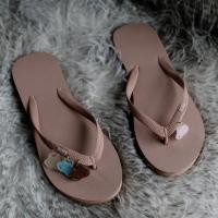 ราคา PIPATCHARA Infinitude Flip Flops Nude (Dolphin) (26343010469)