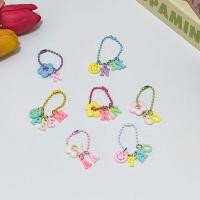 ราคา พวงกุญแจจี้ตัวอักษรโซ่ไข่ปลาพร้อมจี้ดอกไม้ จี้ยิ้ม สามารถเลือกตัวอักษรได สามารถเลือกสีเองได้ พวงกุญแจกระเป๋า (28501015805)