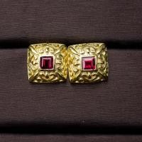 ราคา ต่างหูพลอยโกเมนจันทบุรี (Garnet) ตัวเรือนเงินแท้92.5%ชุบทอง พลอยสีแดงอมน้ำตาล เนื้อใส พลอยแท้บ่อ จันทบุรี มีใบรับประกัน (50251937210)