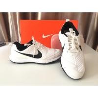 ราคา รองเท้ากอล์ฟไนกี้ Nike Golf มือสอง สภาพดี (6210356782)