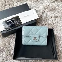ราคา New Chanel card holder XL holo30 สีฟ้า อะไหล่เงิน สวยมากกก สีน่ารักสุดๆ ของใหม่ อะไหล่ซีล ใบใหญ่นะคะ ด้านในมี2 (3002896332)