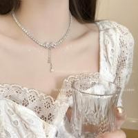 ราคา COD-ในไทยสร้อยคอ จี้รูปหัวใจประดับโบว์ เพทาย ละเอียดอ่อน สไตล์หรูหราแสง สำหรับผู้หญิง เครื่องประดับแฟชั่น-Kri (27605883631)