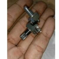 ราคา ทดแทน potentiometer (equation) ปริมาณ Boss GT-8/GT-6 (43172038568)